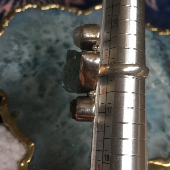 Handmade Ring - Picture 7 of 8